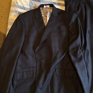 Tiglio Rosso Suit